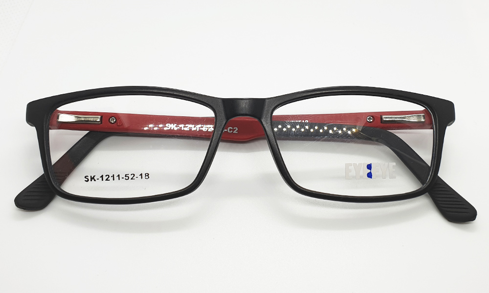 Matte Black/Red Full Rim Rectangle (Size-52) EYEFYE Eyeglasses - Image 3