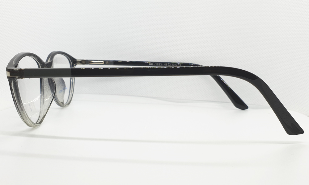 Black/Grey Full Rim Cateye (Size-48) EYEFYE Eyeglasses - Image 3