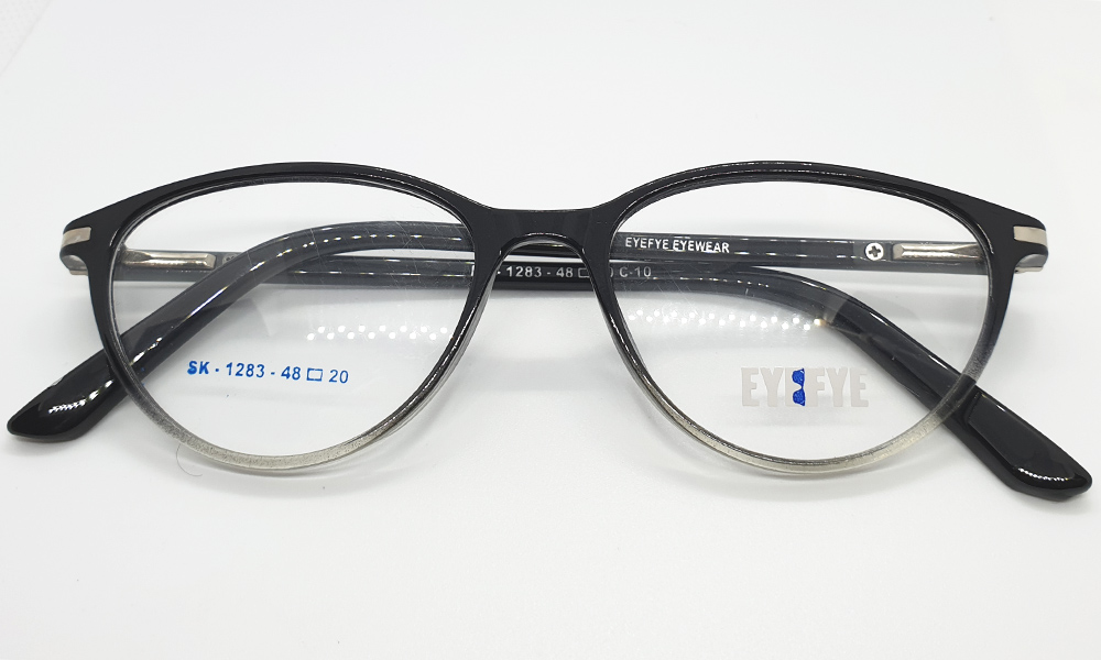 Black/Grey Full Rim Cateye (Size-48) EYEFYE Eyeglasses - Image 4